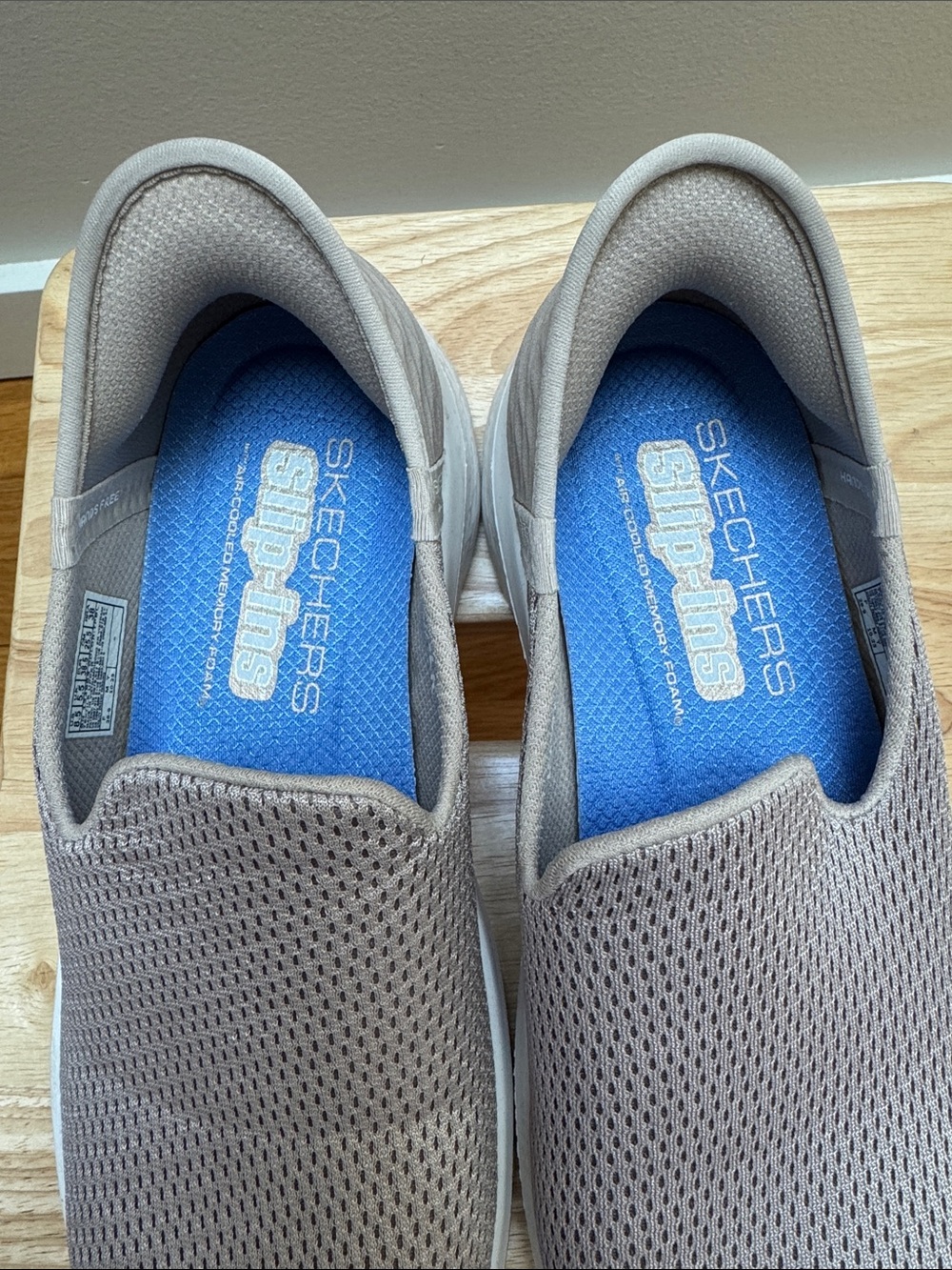 Skechers Slip-In Sneakers - Picture 8 of 9